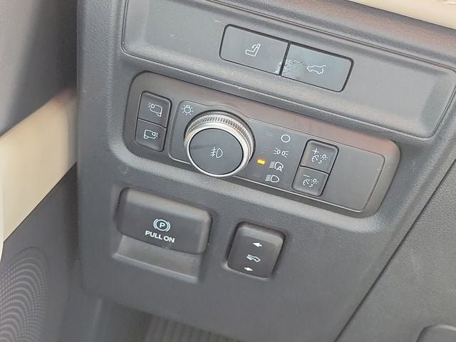 Certified 2022 Ford Expedition Platinum AWD/4WD image 8
