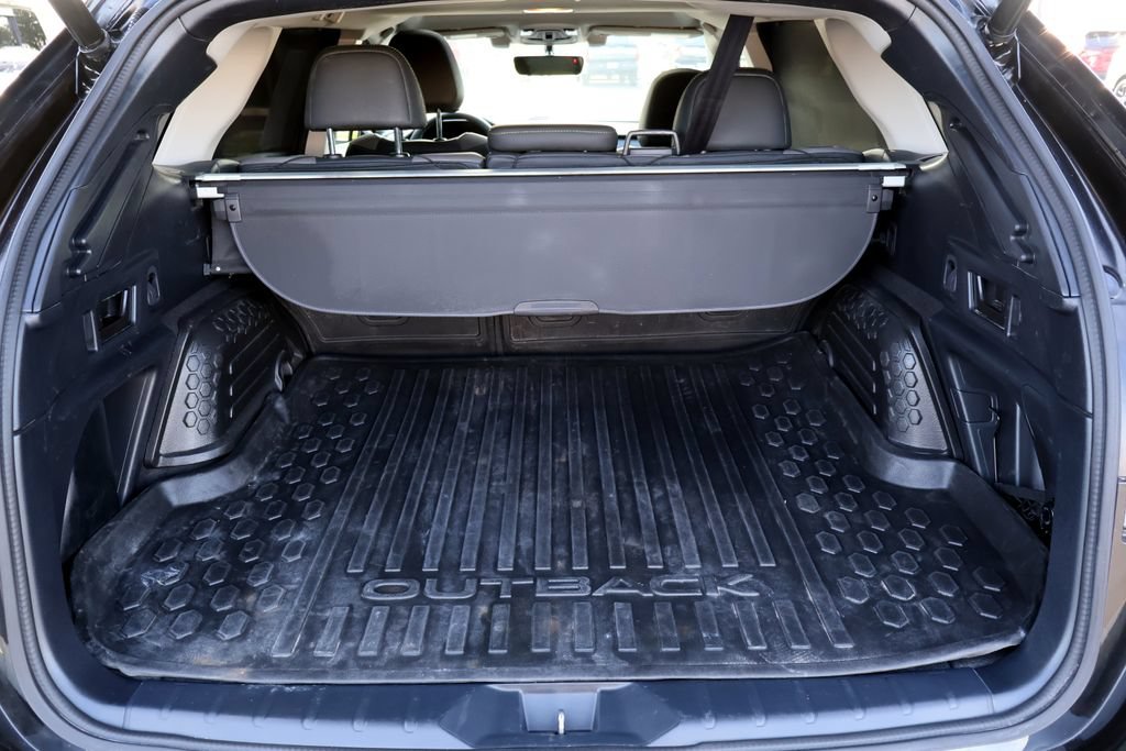 Used 2022 Subaru Outback Onyx Edition XT AWD/4WD image 24