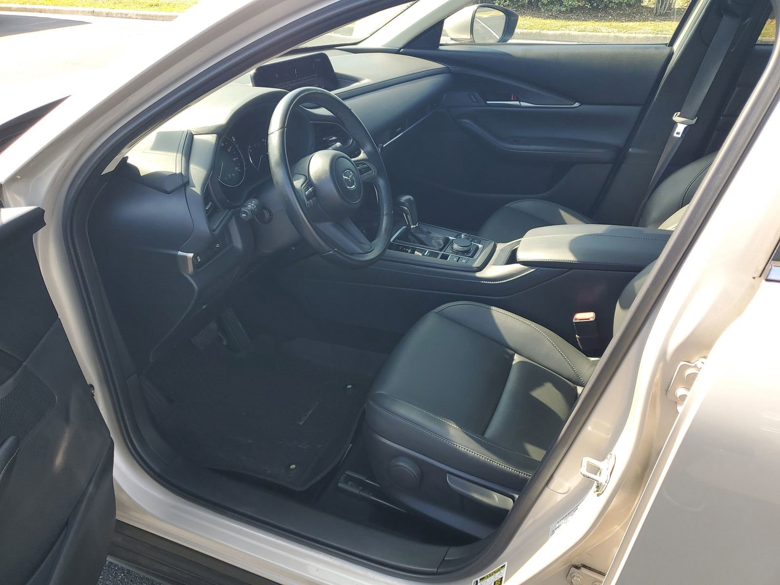 Used 2022 MAZDA CX-30 AWD 2.5 S w/ Select Package image 16