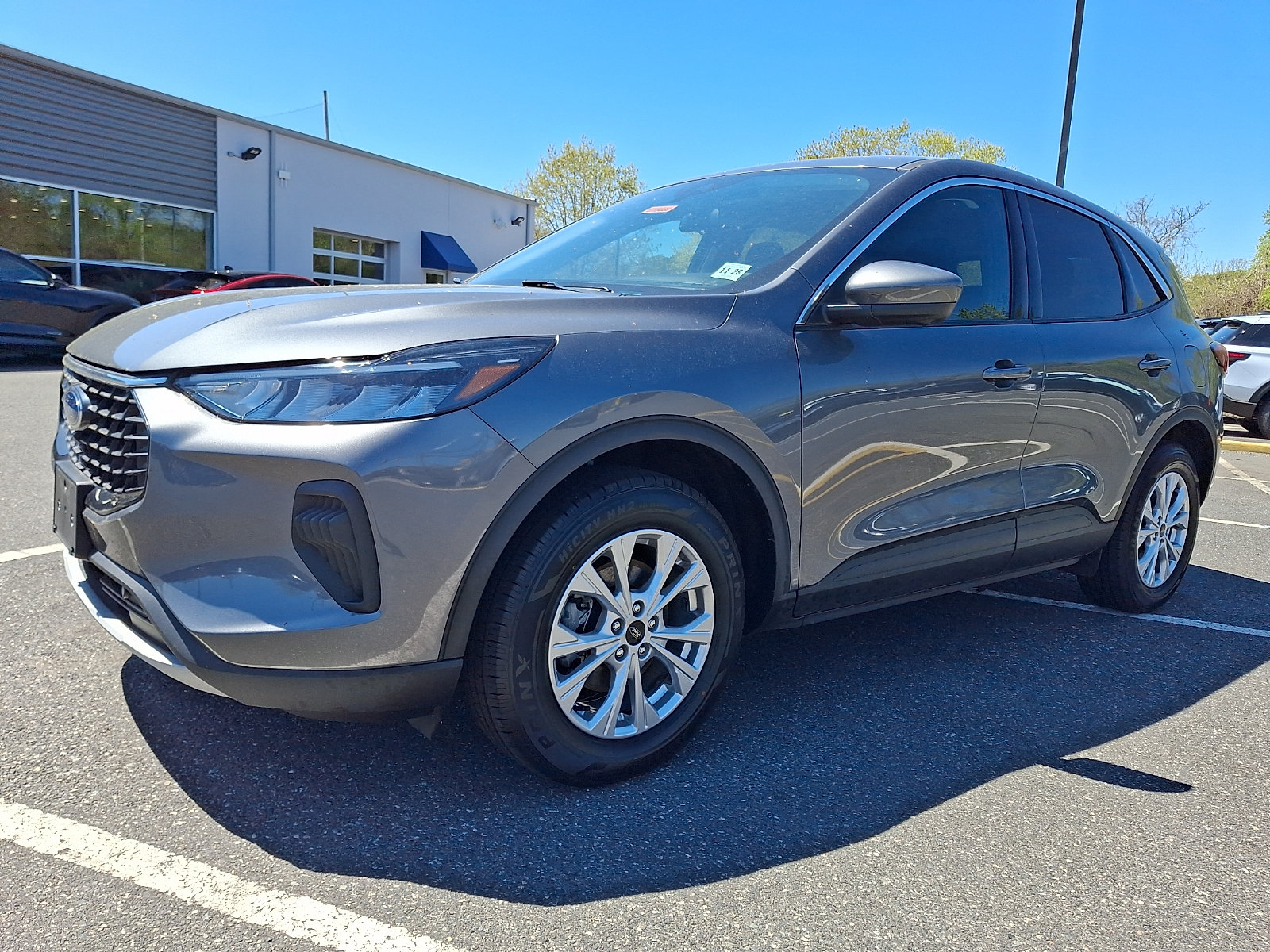 Certified 2023 Ford Escape Active w/ Tech Pack #2 AWD/4WD image 5