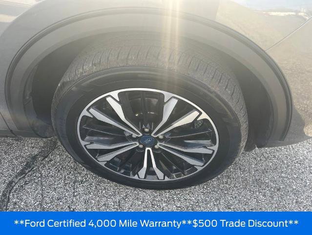 Certified 2022 Ford Escape SE w/ SE Sport Appearance Package AWD/4WD image 25