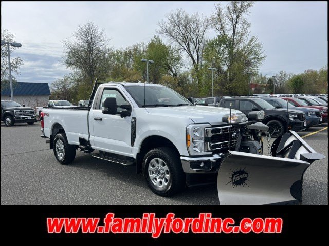 Certified 2023 Ford F350 XLT w/ 360-Degree Camera Package AWD/4WD image 1