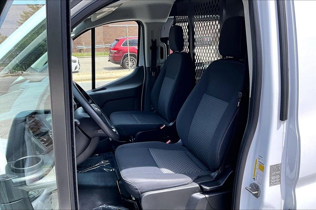 Certified 2024 Ford Transit 250 Low Roof w/ Exterior Upgrade Package RWD image 23