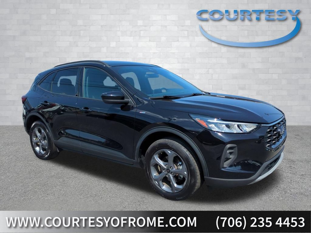 Certified 2025 Ford Escape ST-Line Select AWD/4WD image 1