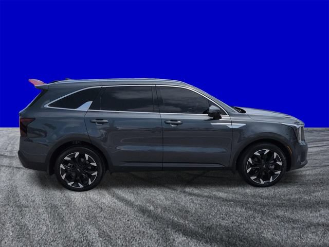 Used 2025 Kia Sorento SX FWD image 3