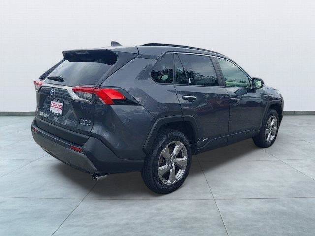 Used 2019 Toyota RAV4 Limited AWD/4WD image 7