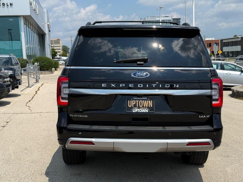 Certified 2024 Ford Expedition Max Platinum image 4