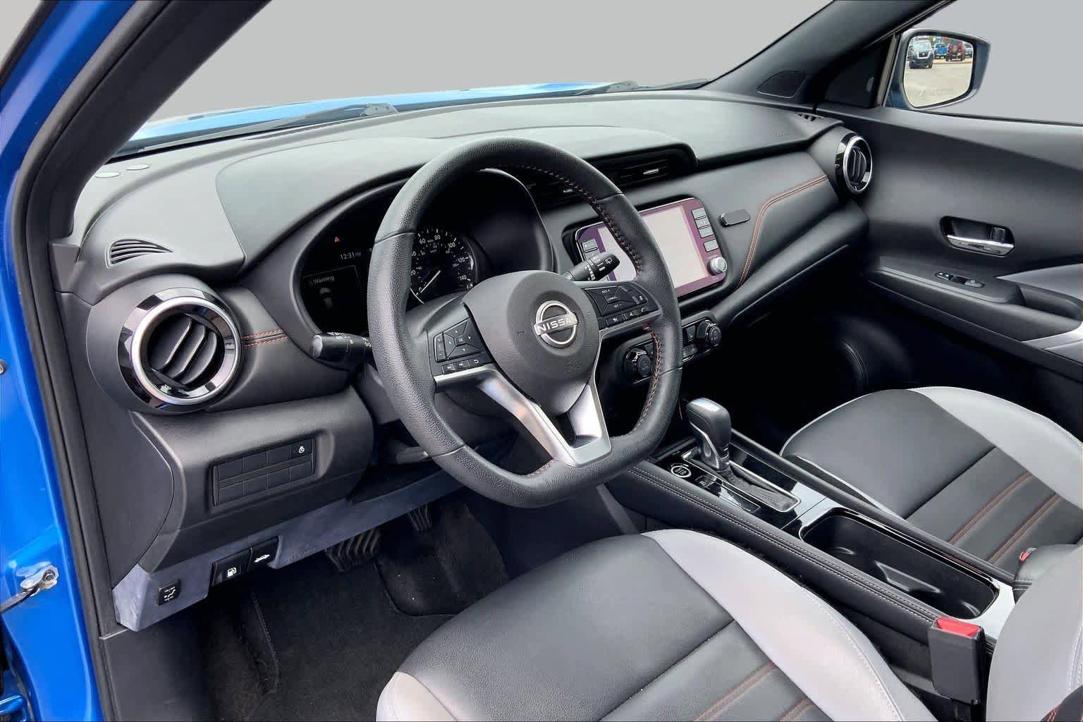 Used 2022 Nissan Kicks SR w/ Premium Package FWD image 17