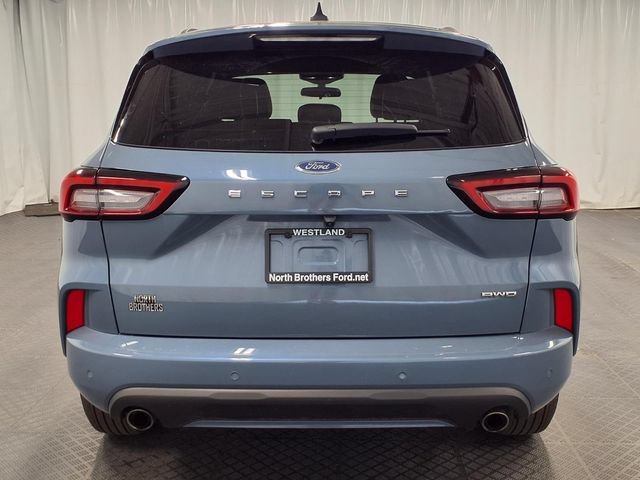Certified 2024 Ford Escape ST-Line w/ Tech Pack #1 AWD/4WD image 21