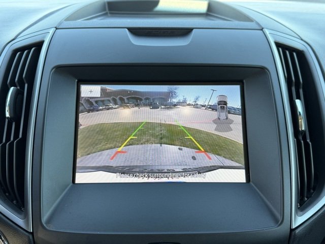 Certified 2020 Ford Edge SE image 16