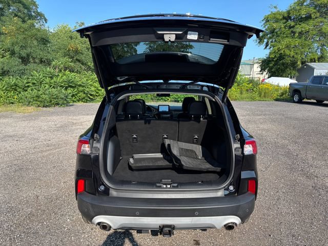 Certified 2020 Ford Escape Titanium AWD/4WD image 16