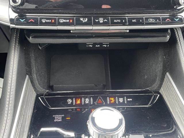 Used 2024 Jeep Wagoneer Series II image 36