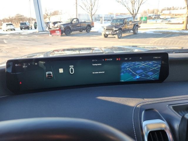 Certified 2025 Ford Expedition Max Platinum image 12