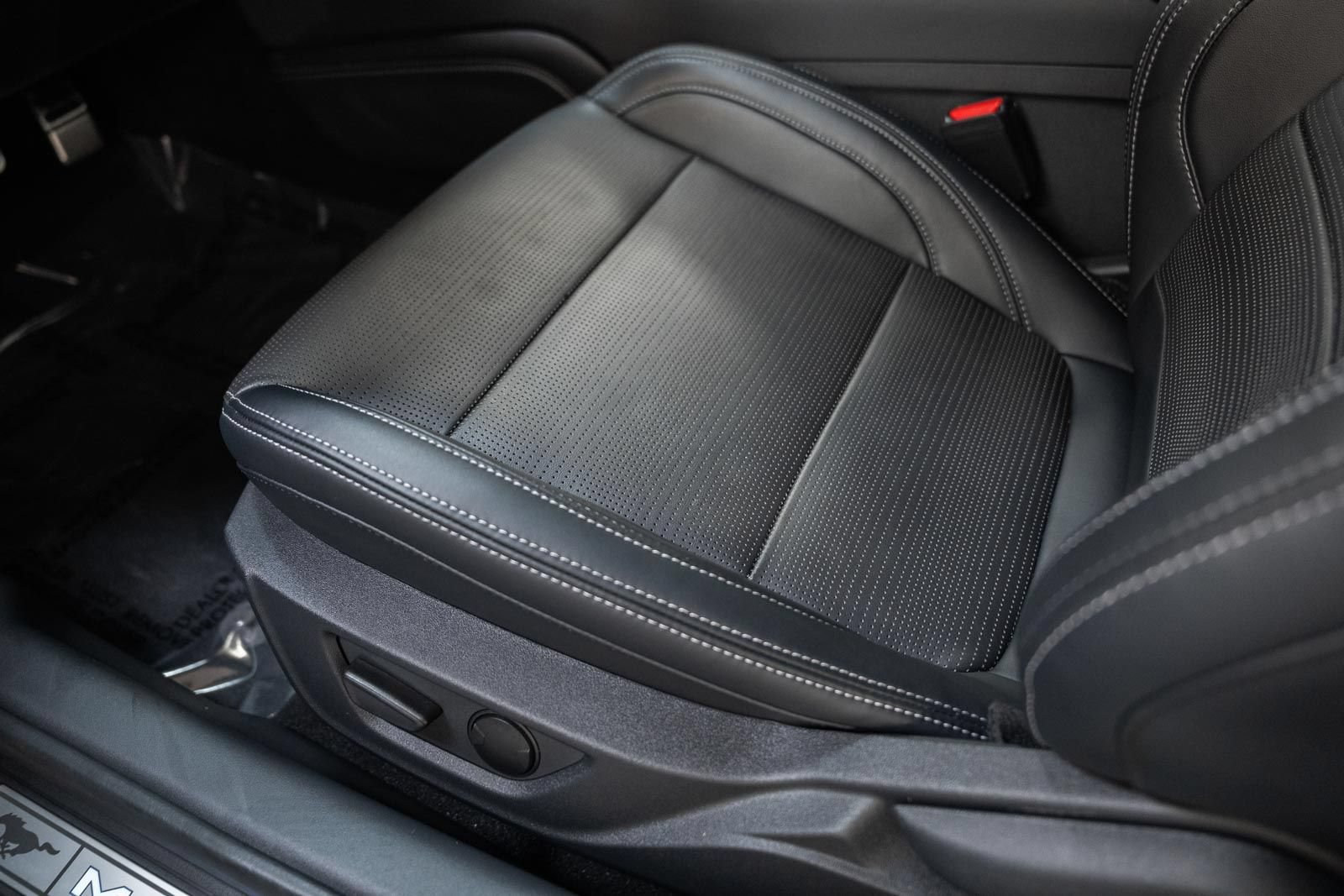 Certified 2024 Ford Mustang GT Premium RWD image 37