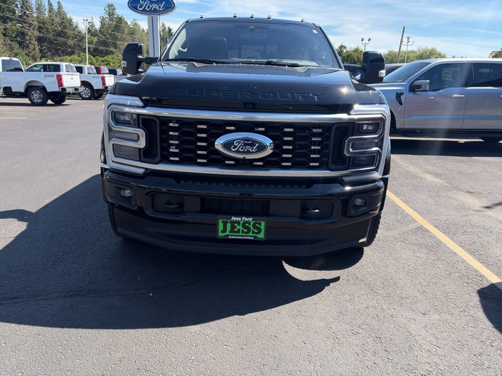 Certified 2026 Ford F450 Platinum AWD/4WD image 38