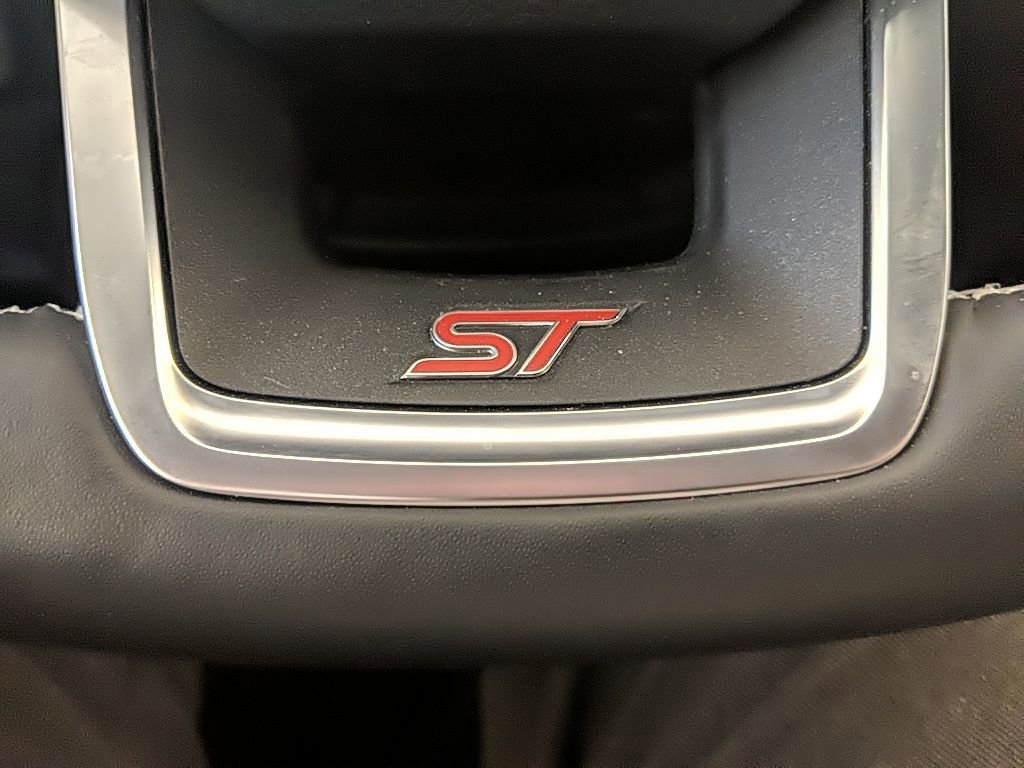 Certified 2024 Ford Explorer ST w/ Equipment Group 401A AWD/4WD image 19