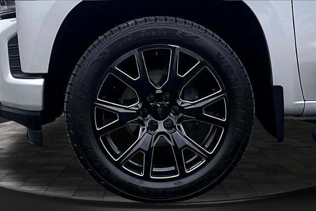 Used 2022 Chevrolet Silverado 1500 RST w/ Convenience Package II image 14