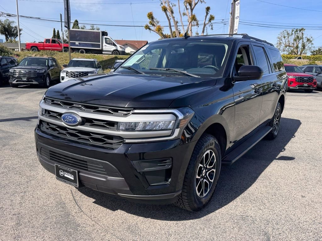 Certified 2024 Ford Expedition Max XLT image 7