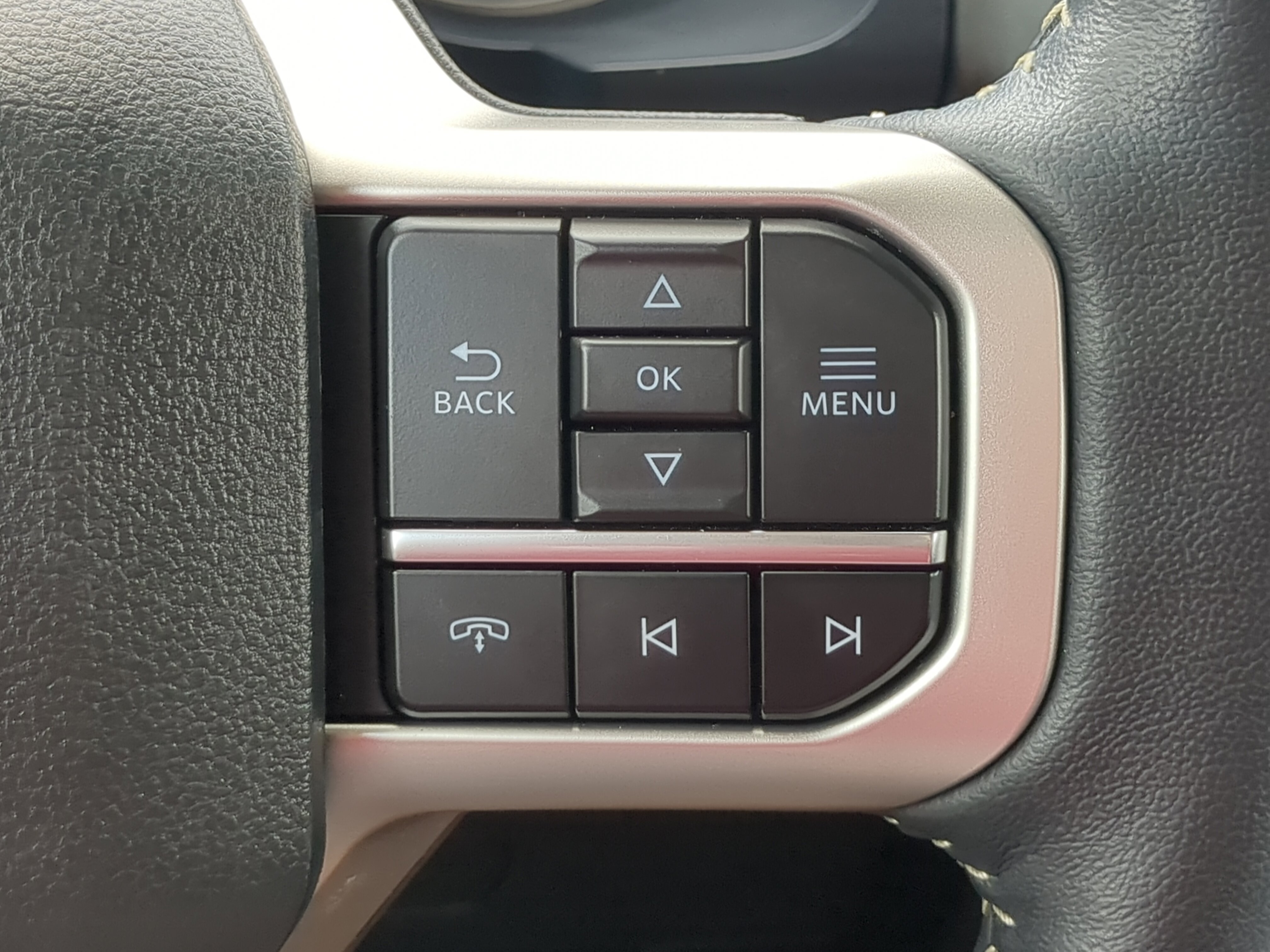 Certified 2024 Ford Expedition Max XLT RWD image 25