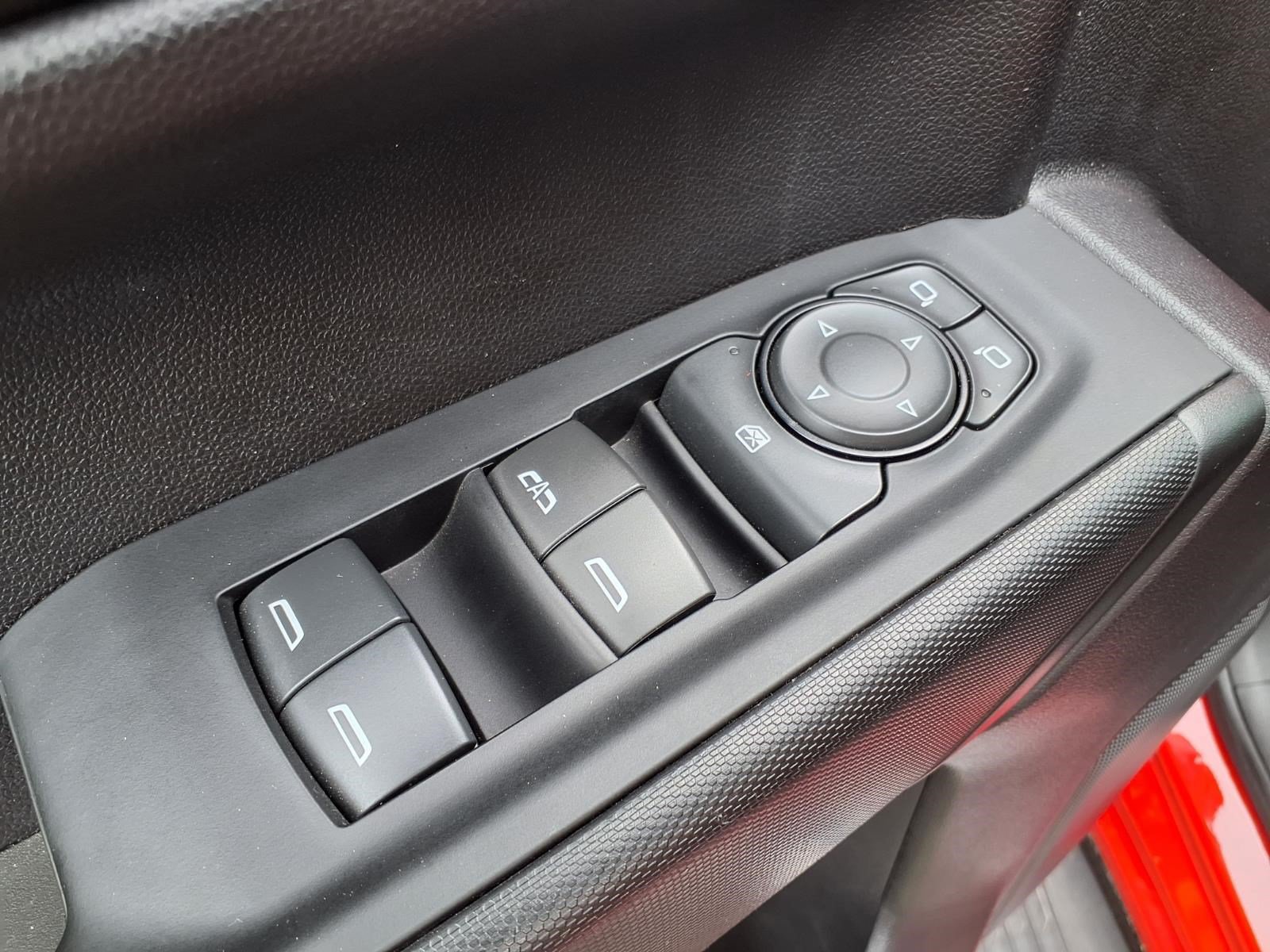 Used 2024 Chevrolet Silverado 1500 Custom RWD image 16