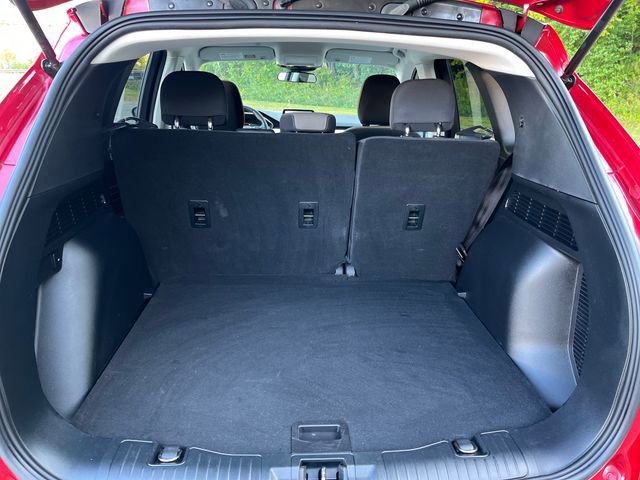 Certified 2022 Ford Escape SE w/ Cold Weather Package image 15