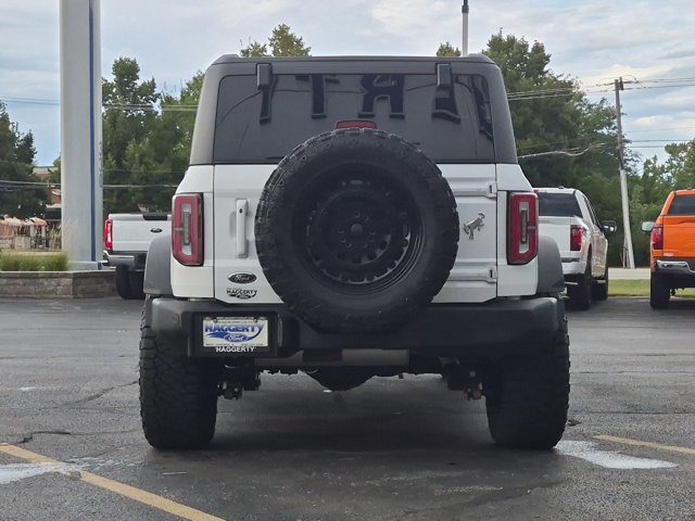 Certified 2025 Ford Bronco Outer Banks w/ Sasquatch Package AWD/4WD image 6