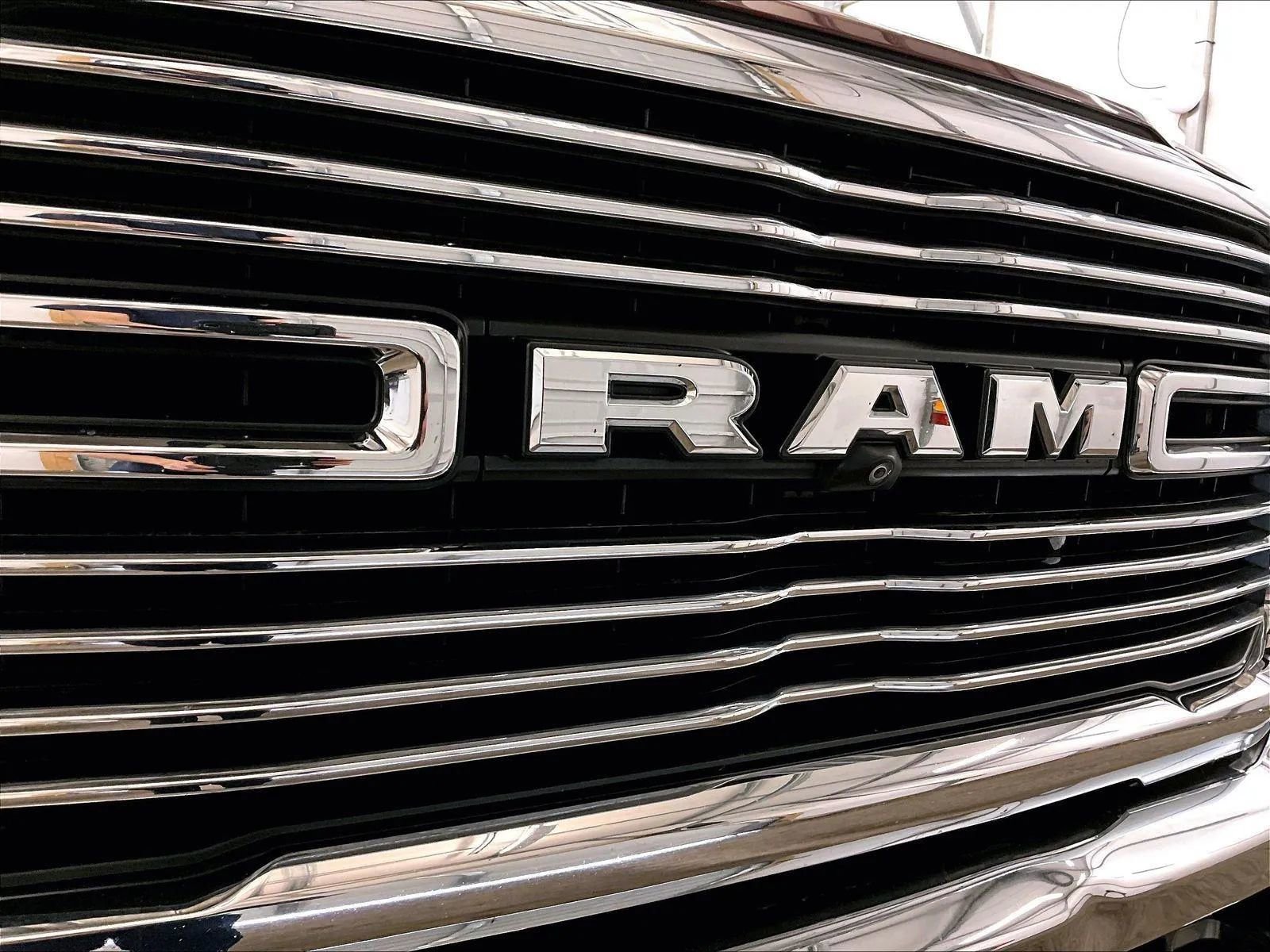 Used 2022 RAM 3500 Laramie image 29