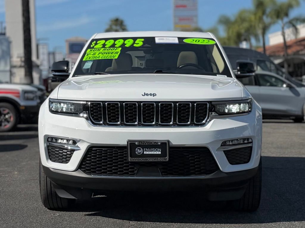 Used 2022 Jeep Grand Cherokee Limited image 3