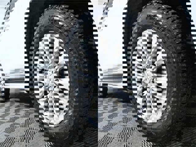 Used 2021 Lexus GX 460 Premium w/ Premium Package image 2