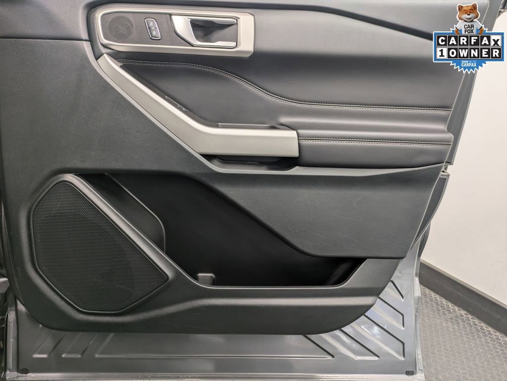 Certified 2023 Ford Explorer XLT w/ Equipment Group 202A image 30