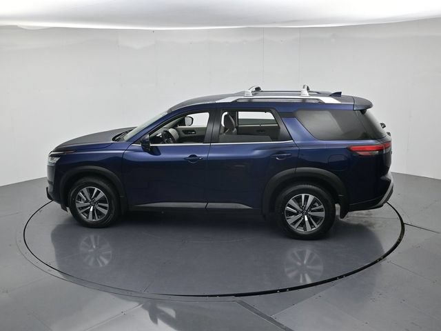 Used 2023 Nissan Pathfinder SL FWD image 47