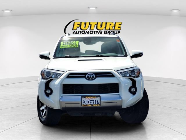 Used 2023 Toyota 4Runner TRD Off-Road Premium w/ Moonroof Package AWD/4WD image 2
