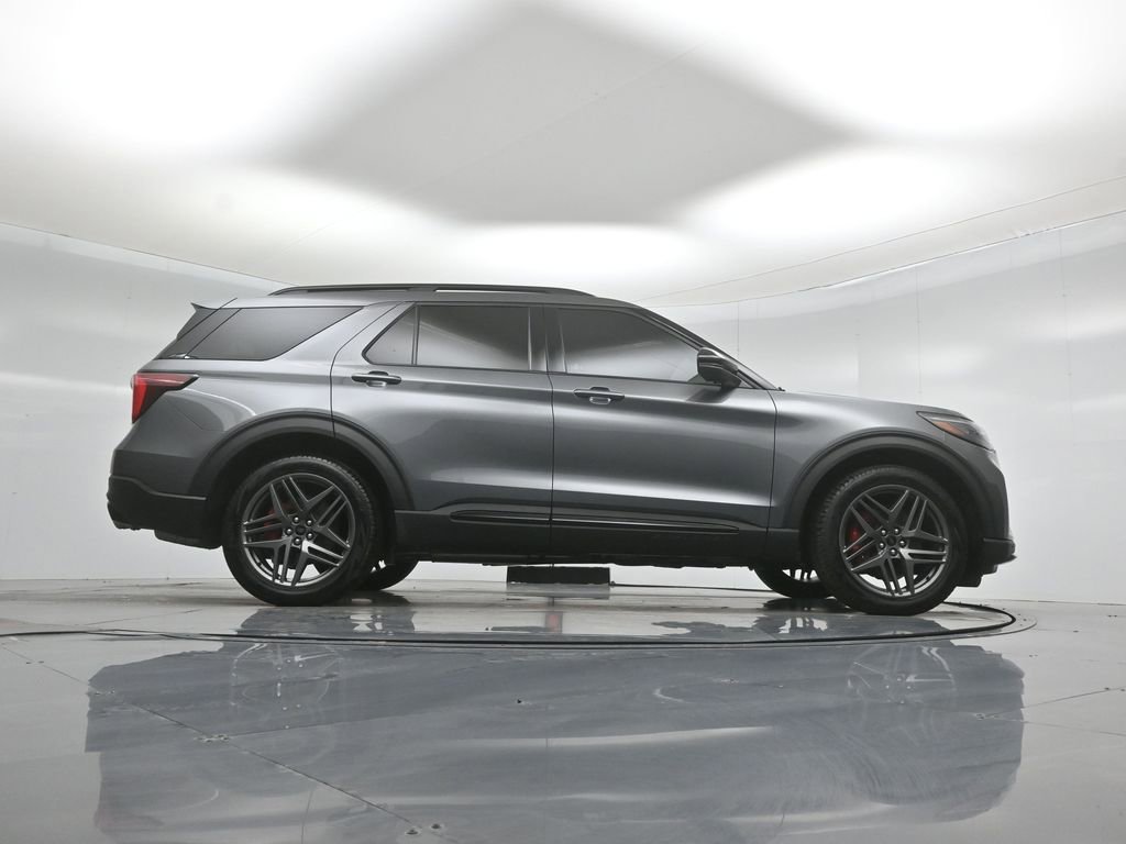 Certified 2025 Ford Explorer ST w/ Sun And Sound Package AWD/4WD image 52