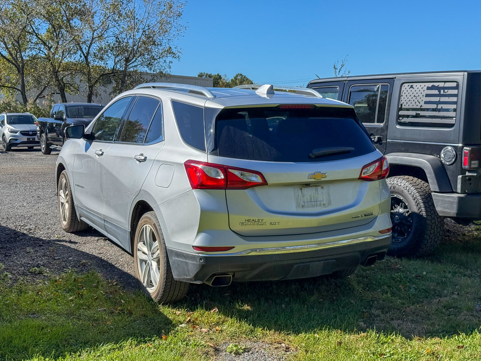 Used 2018 Chevrolet Equinox Premier AWD/4WD image 11