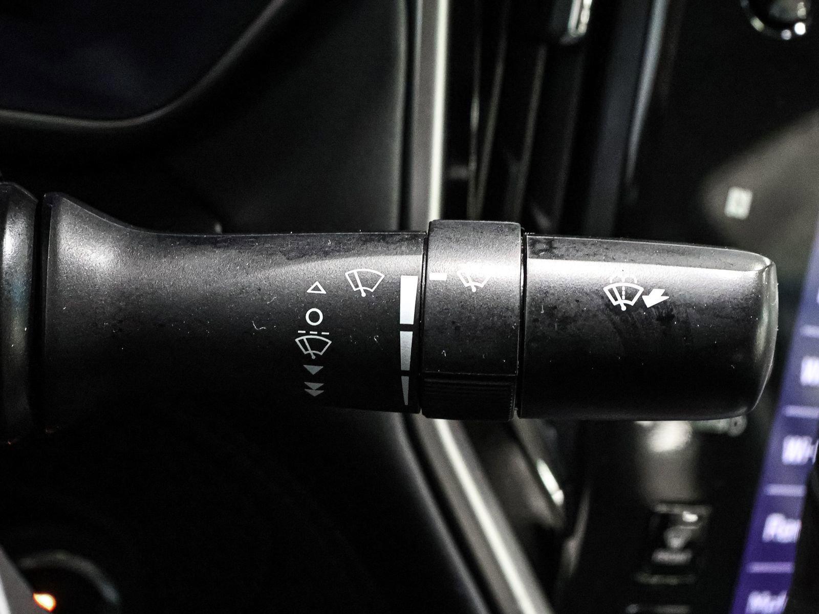 Used 2022 Subaru Legacy Limited image 36