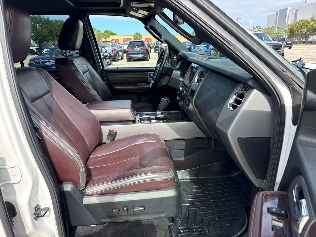Certified 2017 Ford Expedition Platinum RWD image 26