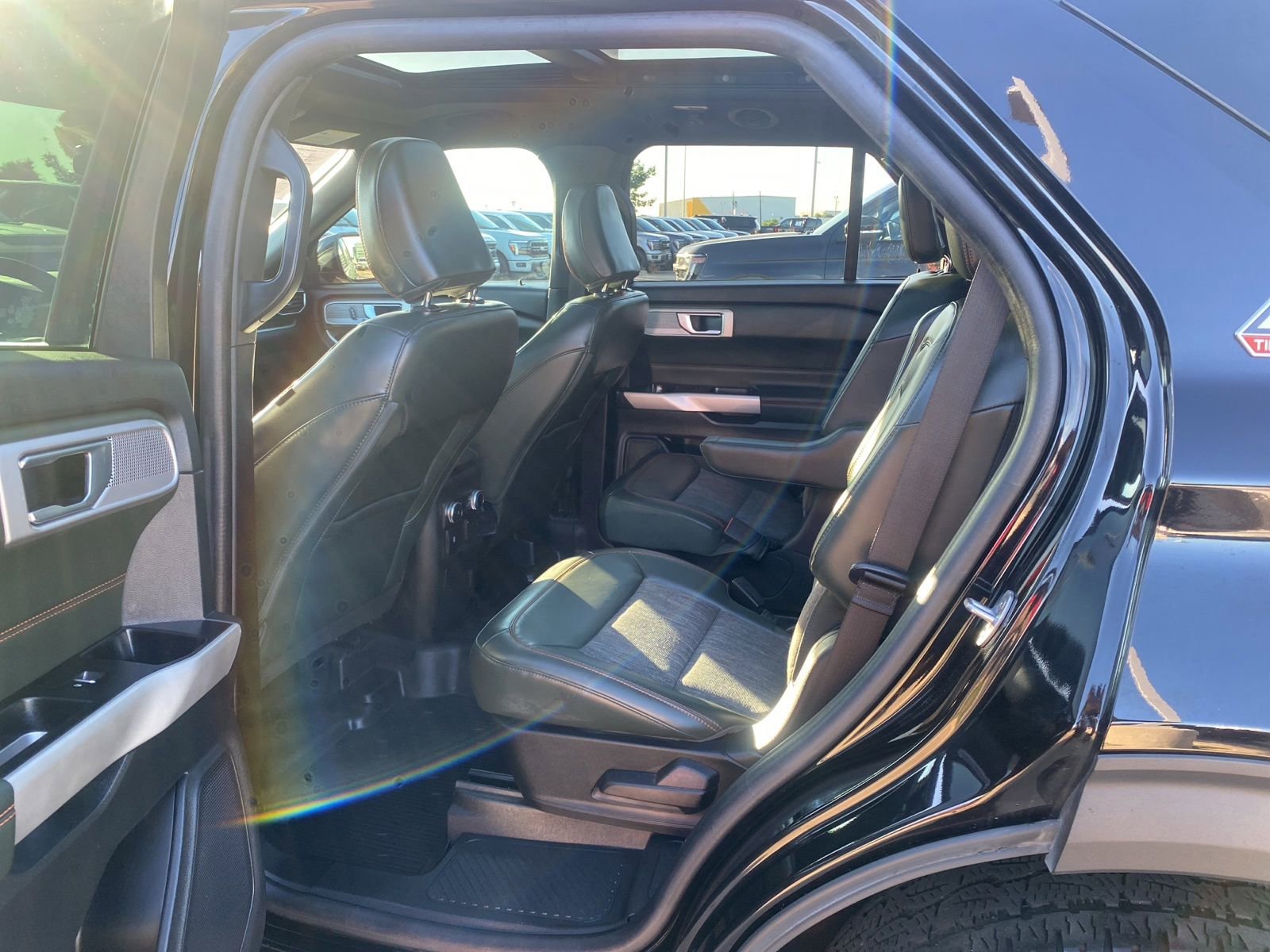 Certified 2022 Ford Explorer Timberline w/ Timberline Technology Package AWD/4WD image 23