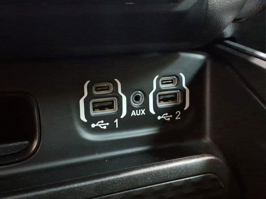 Used 2021 RAM 1500 Big Horn AWD/4WD image 11