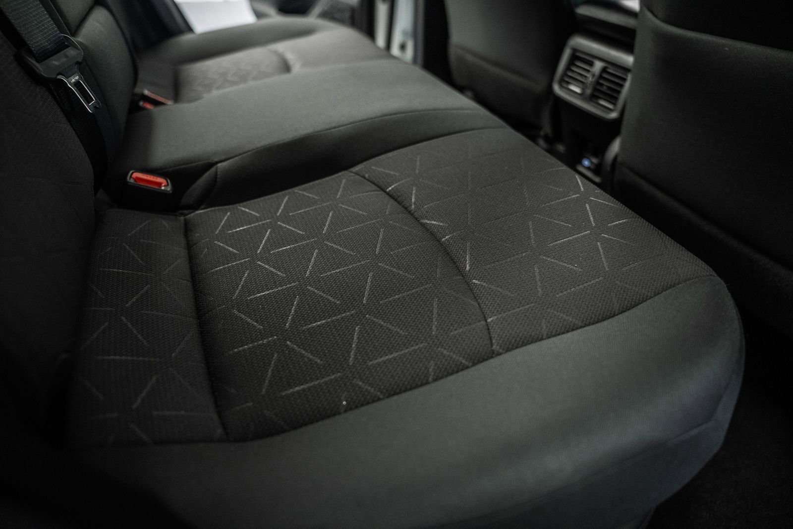 Used 2024 Toyota RAV4 XLE w/ Convenience Package image 40