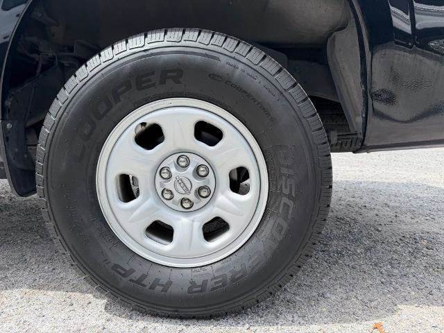 Used 2024 Nissan Frontier S w/ S Utility Package RWD image 8