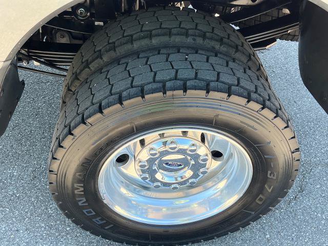 Certified 2021 Ford F450 Platinum w/ FX4 Off-Road Package AWD/4WD image 21