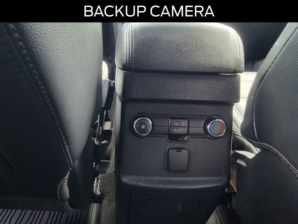 Certified 2018 Ford Explorer XLT w/ Equipment Group 202A image 10