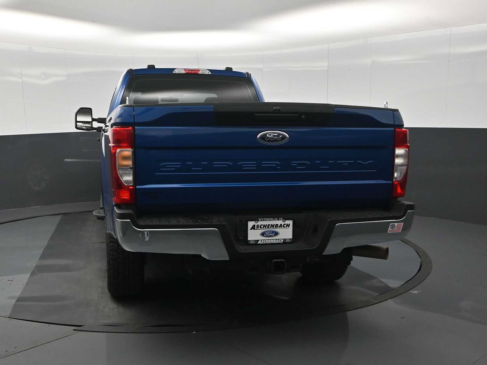 Certified 2022 Ford F250 XL w/ STX Appearance Package AWD/4WD image 8