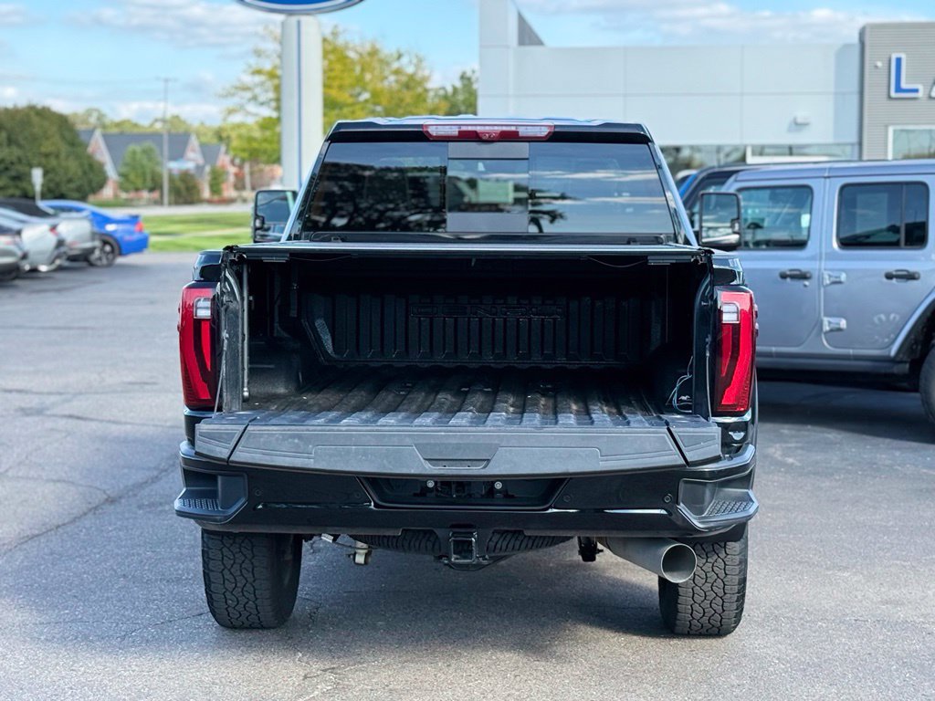 Used 2024 GMC Sierra 2500 Denali Ultimate AWD/4WD image 42