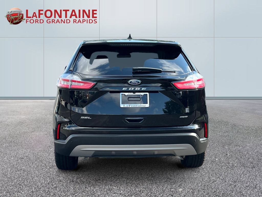 Certified 2024 Ford Edge SEL w/ Convenience Package AWD/4WD image 6