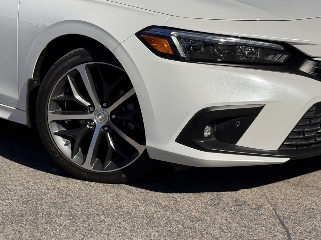 Used 2024 Honda Civic Touring image 4