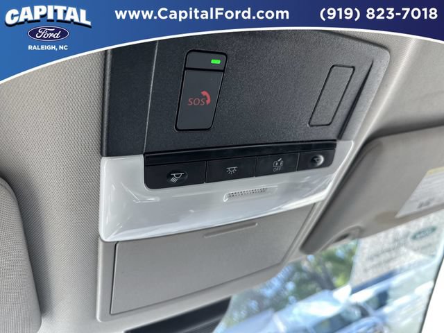 Used 2025 Nissan Altima 2.5 SV FWD image 32