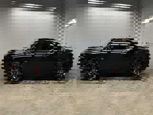 Used 2021 Dodge Challenger R/T Scat Pack w/ Plus Package image 3