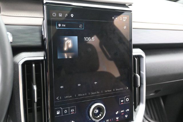 Used 2024 GMC Acadia Elevation FWD image 20