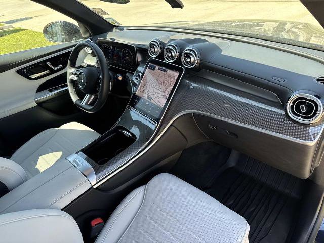 Used 2023 Mercedes-Benz GLC 300 image 14